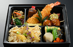春の行楽弁当