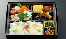 夏のお肉弁当